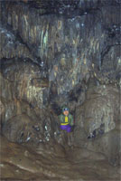 в пещере Бин-Баш